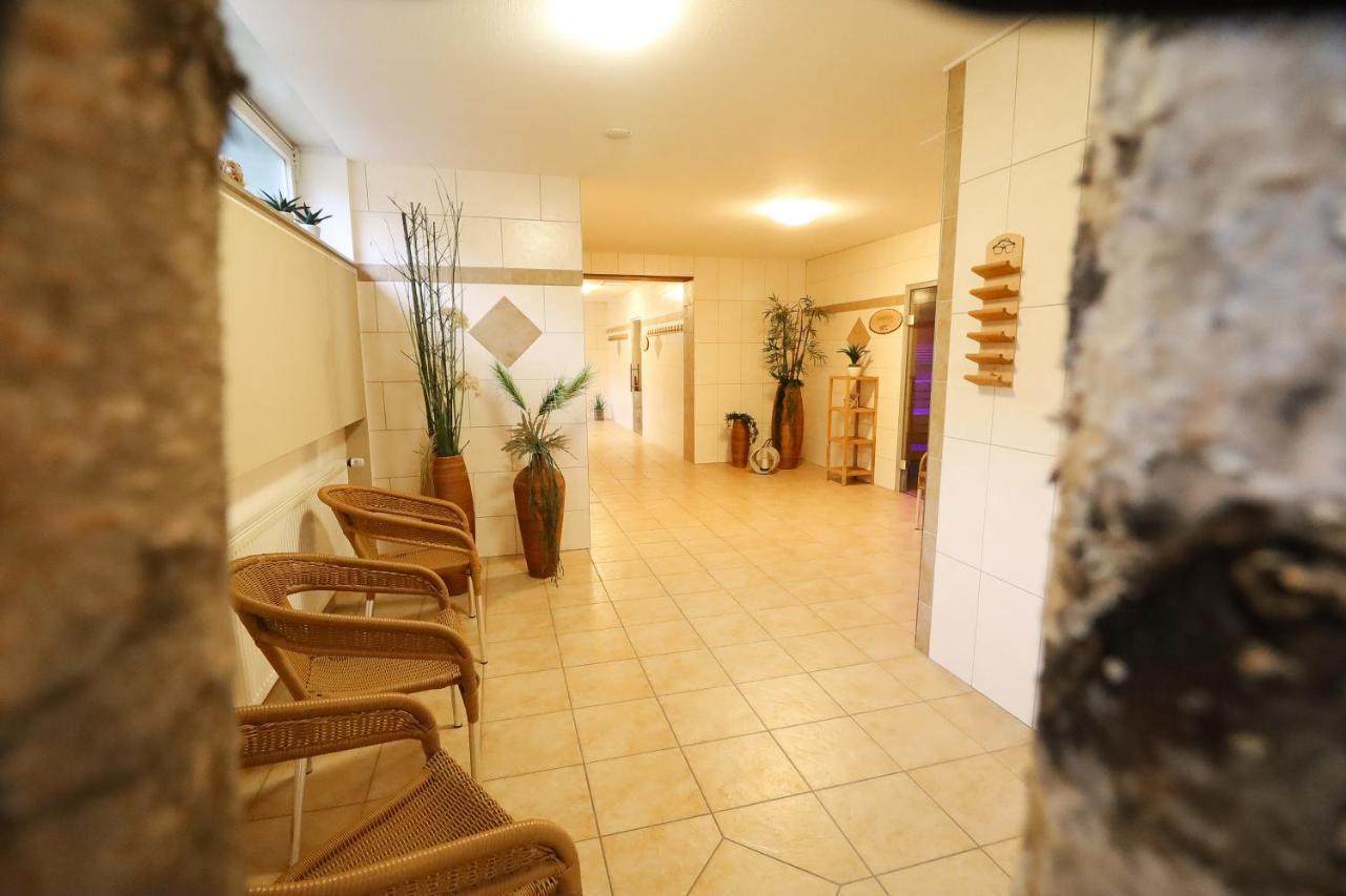 Hotel Wiehen-Therme Hullhorst Екстериор снимка