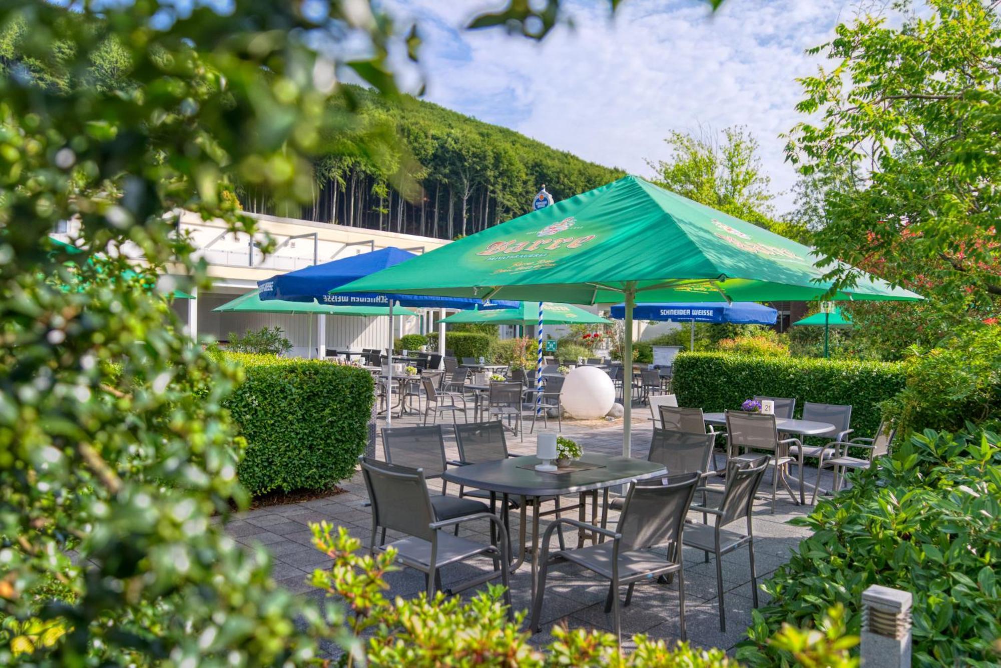 Hotel Wiehen-Therme Hullhorst Екстериор снимка