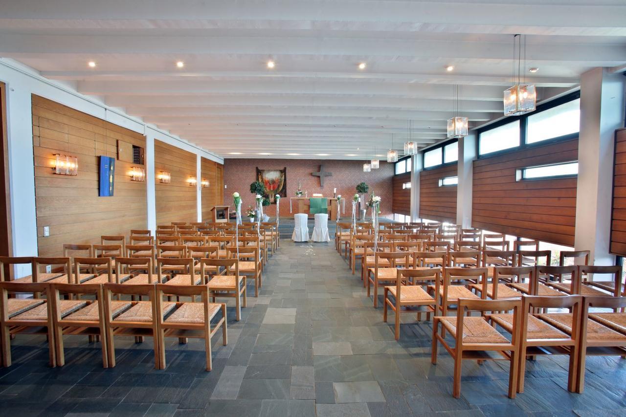 Hotel Wiehen-Therme Hullhorst Екстериор снимка