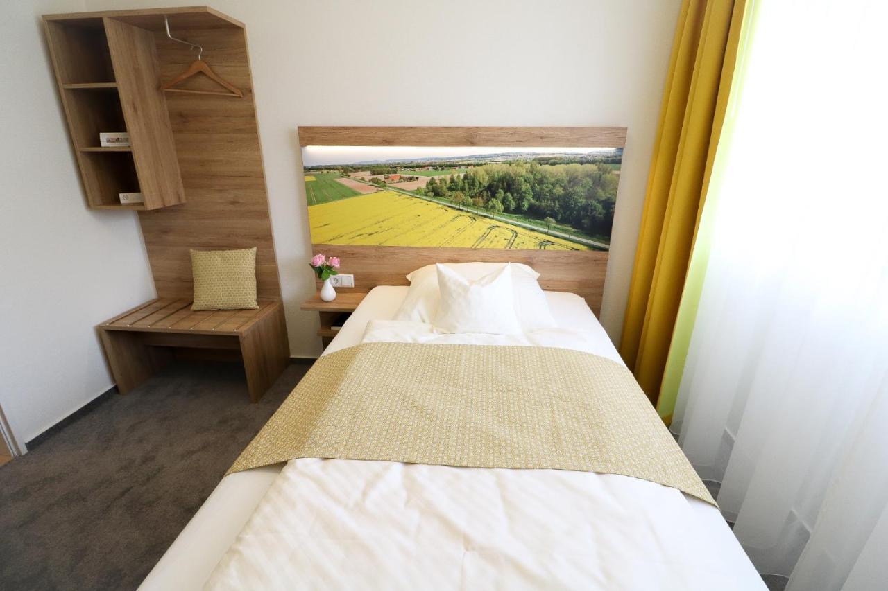 Hotel Wiehen-Therme Hullhorst Екстериор снимка