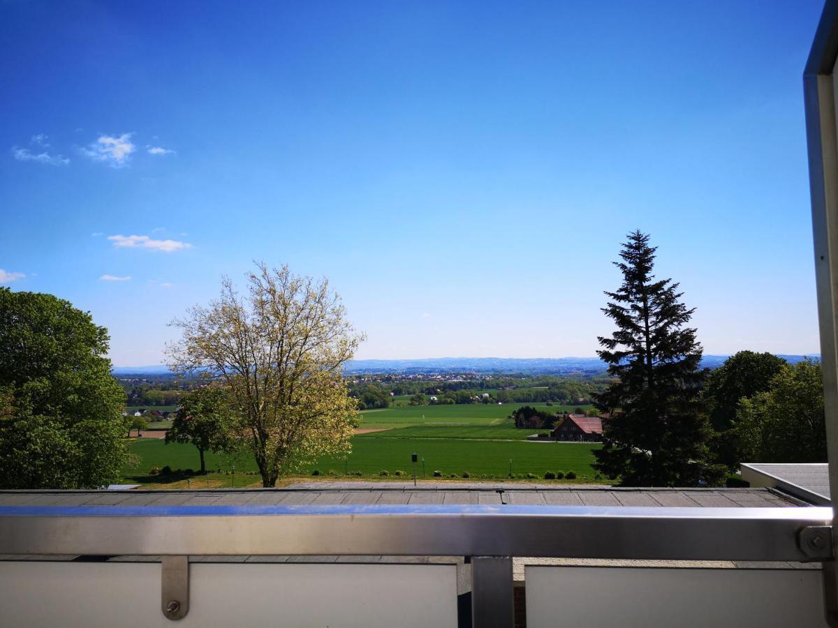 Hotel Wiehen-Therme Hullhorst Екстериор снимка